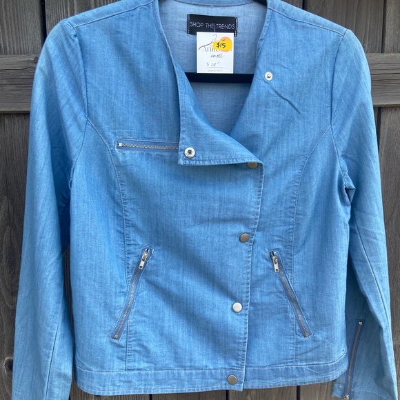 Shop the Trend: Demin Lightweight Outter Wear - Picture 3 of 5